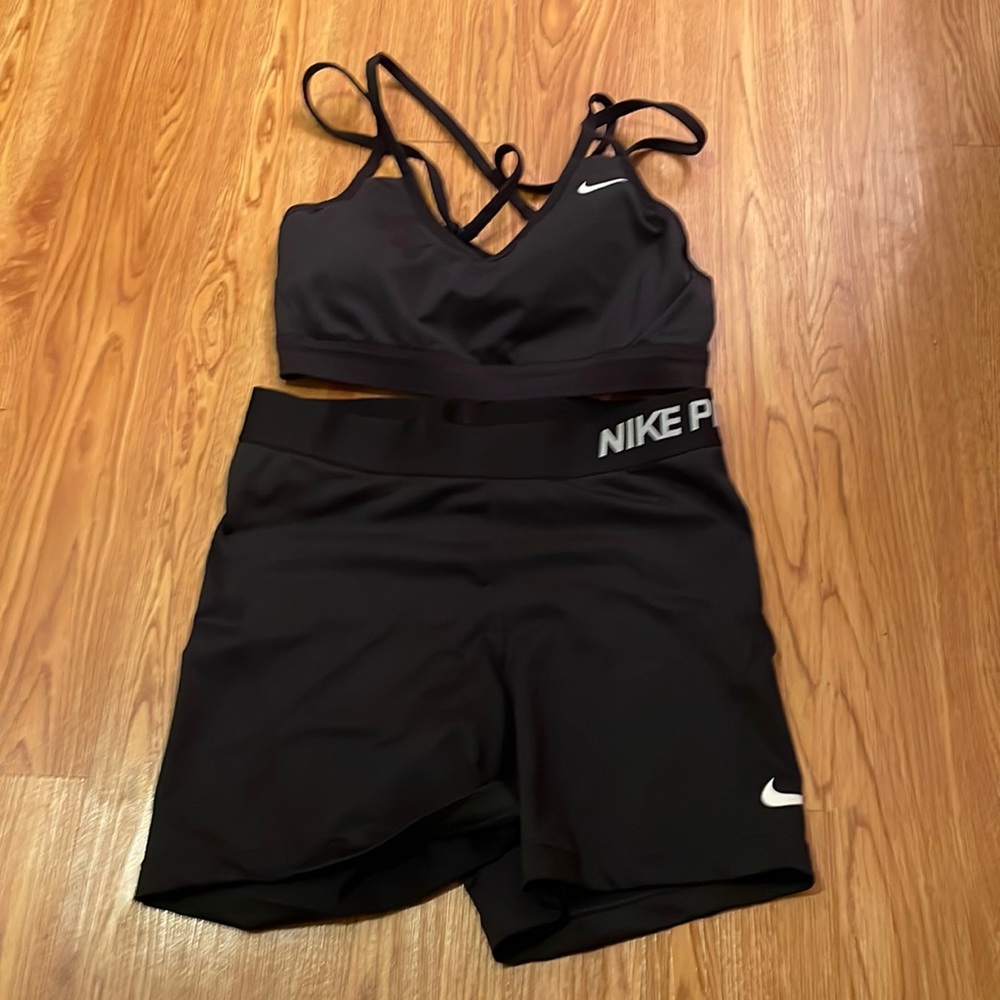 Nike bra and spandex set